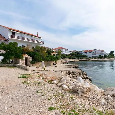 Apartment Mandre 4101c *